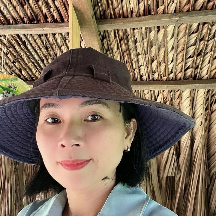 TÚ săn sale