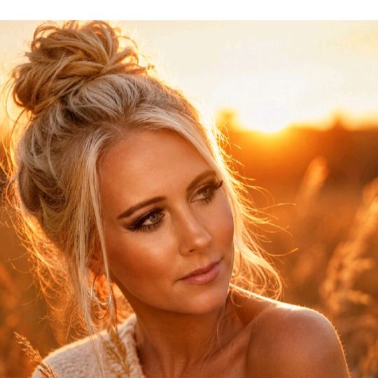Sunshine Janine