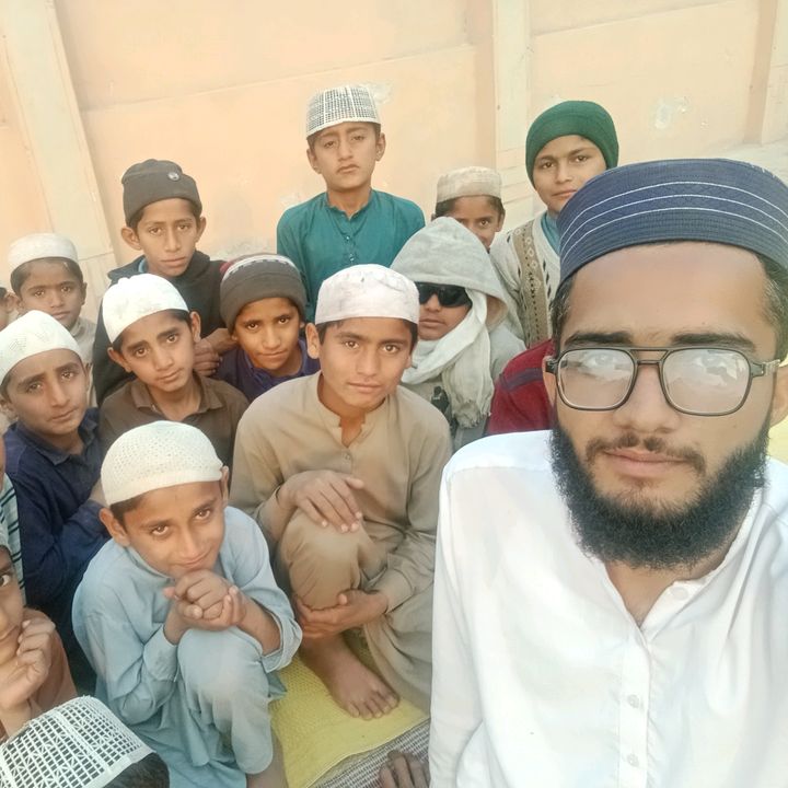 قاری عاشق صادقی
