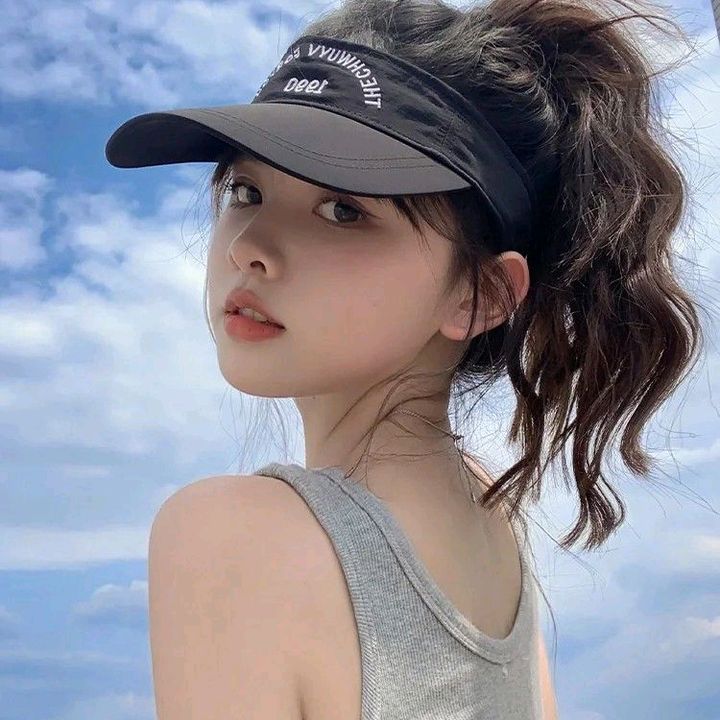 มีนาอัญมณี