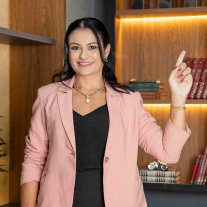 Evelyn Macedo