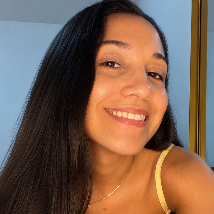 Amiga, Aqui é a Shay 🛍️