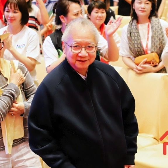 李中莹