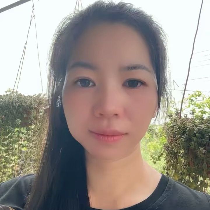 Vân Uy Tín