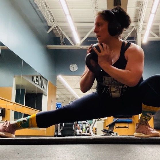 Strongmomover40