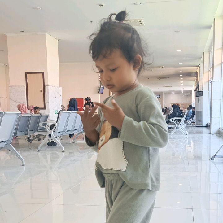 Nur Agniya