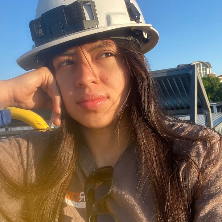 mabely_mejia 🛍️🛒👷🏻‍♀️