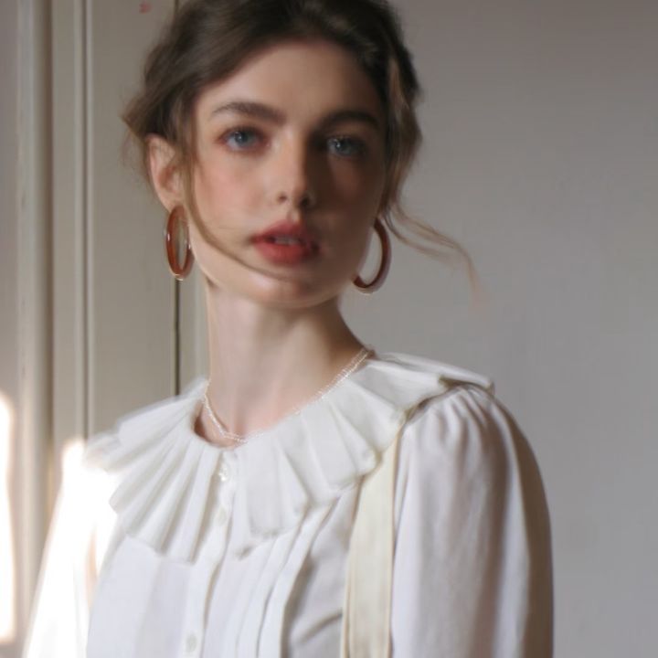 chloe_martin