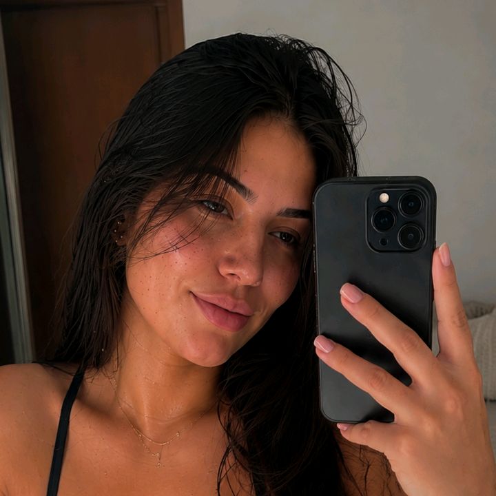 Ayla Menezes