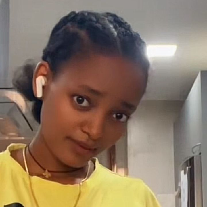 እናቴ✝️✝️💖