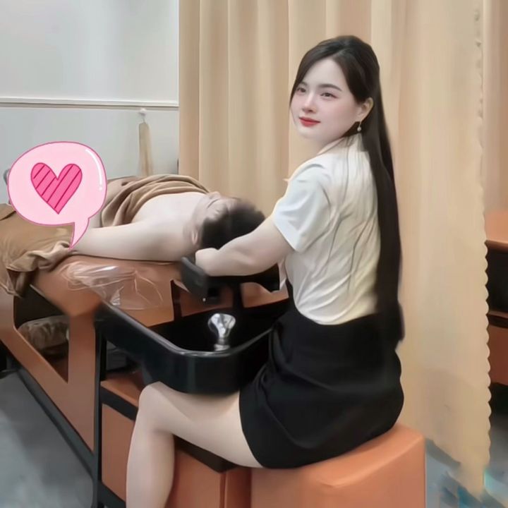 nhi skiner tiệm tóc1990