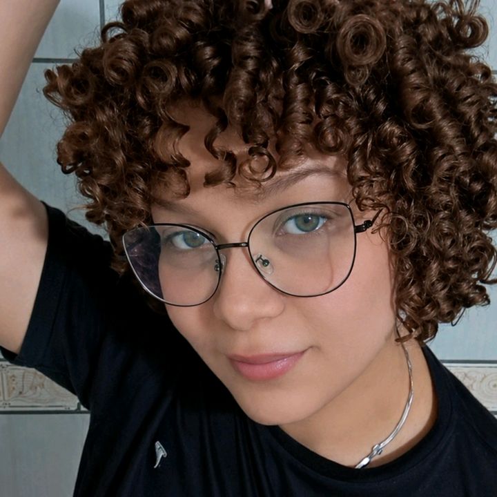 Beatriz Oliveira