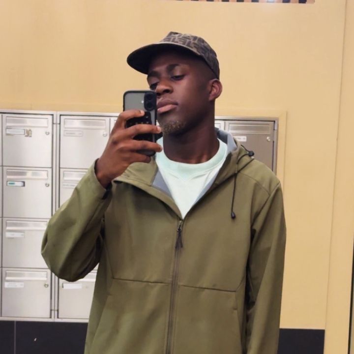 𝐞𝐬𝐤🍀 𝐓𝐨𝐮𝐣𝐨𝐮𝐫𝐬 𝐌𝐞