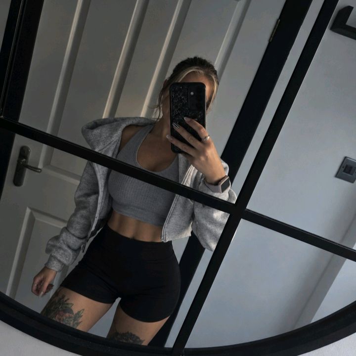 Chloe at the gym