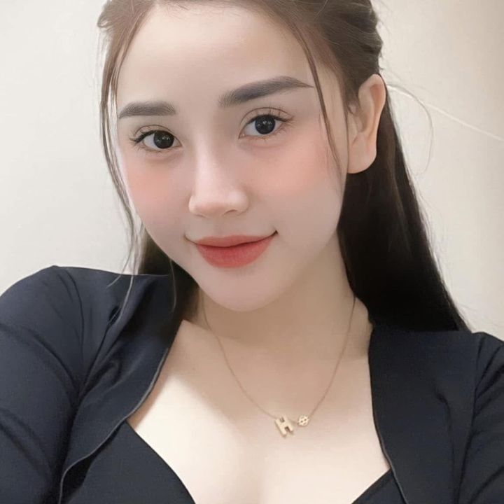 Ngọc Huyền phá giá