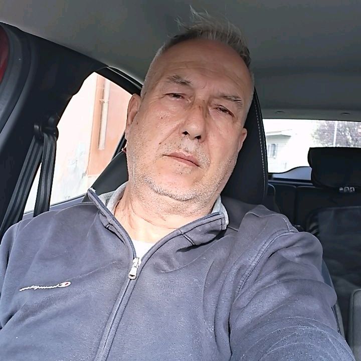 NIKO NIKO