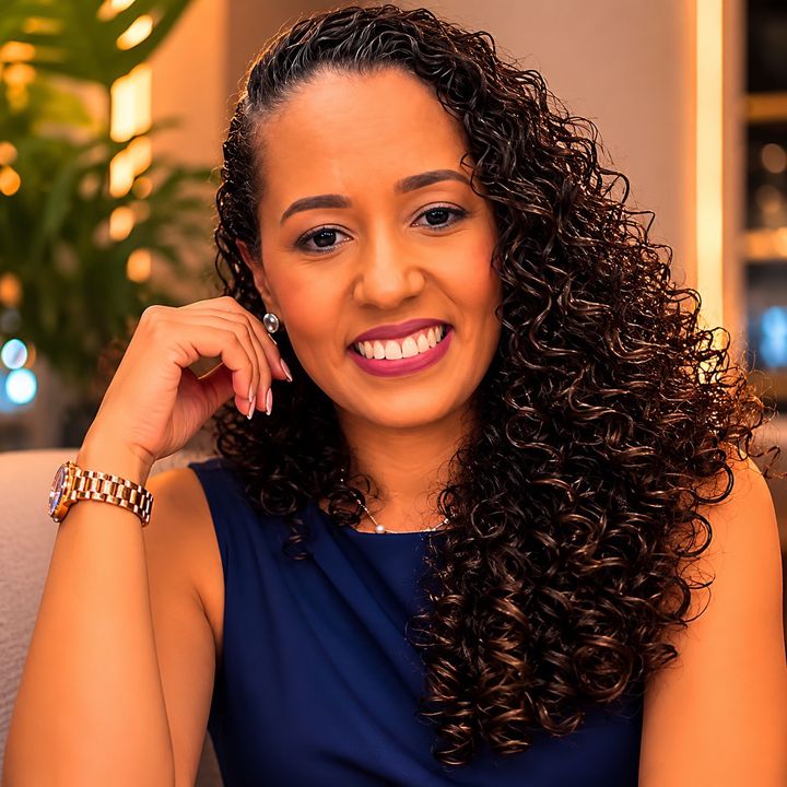 Vivi Bastos