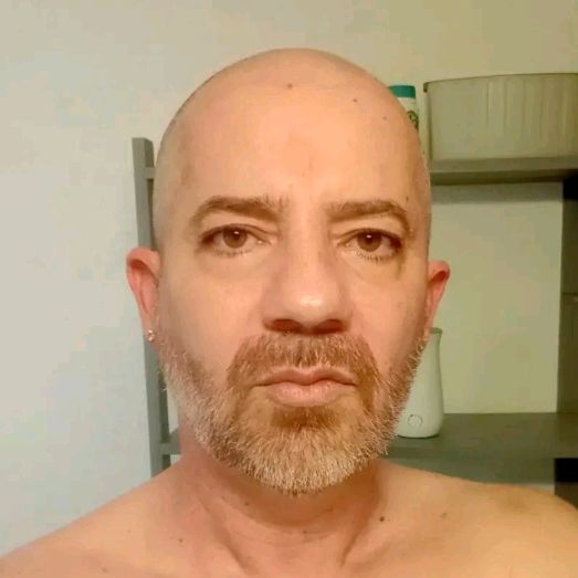 CÉLIBATAIRE