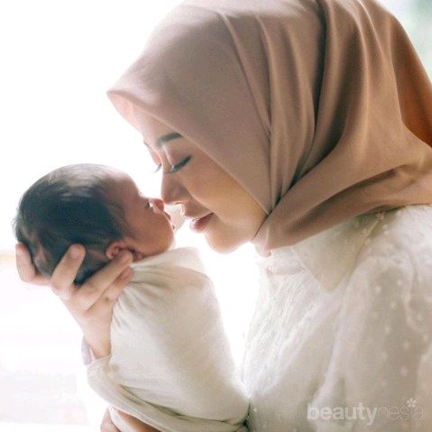 Nyonya Muda