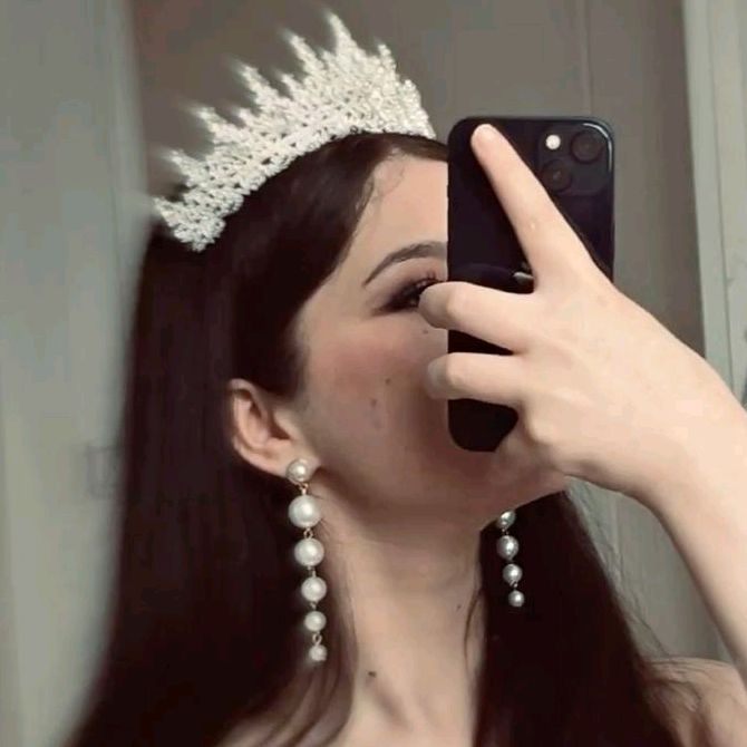 🧸Hina Khan 🧸👑👑