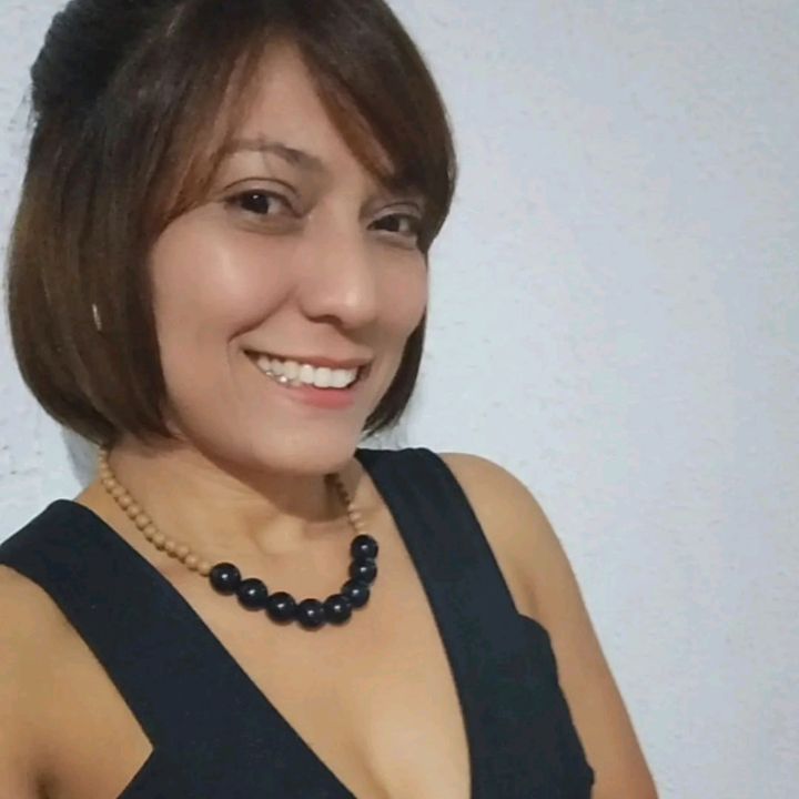 Miriam Oliveira