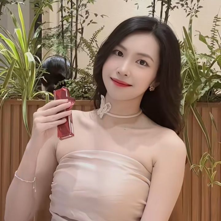 Linh Trang SL 𝐍𝐚𝐦 69