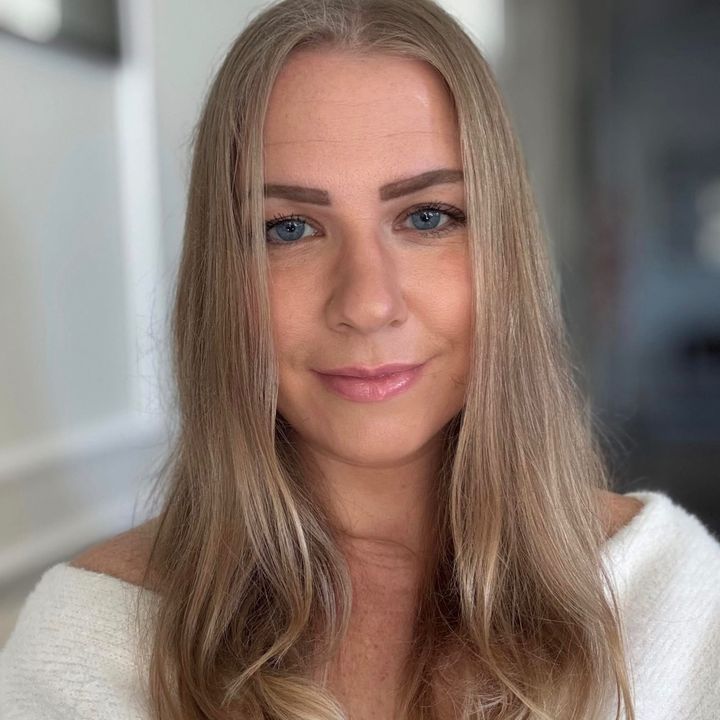 Oksana B