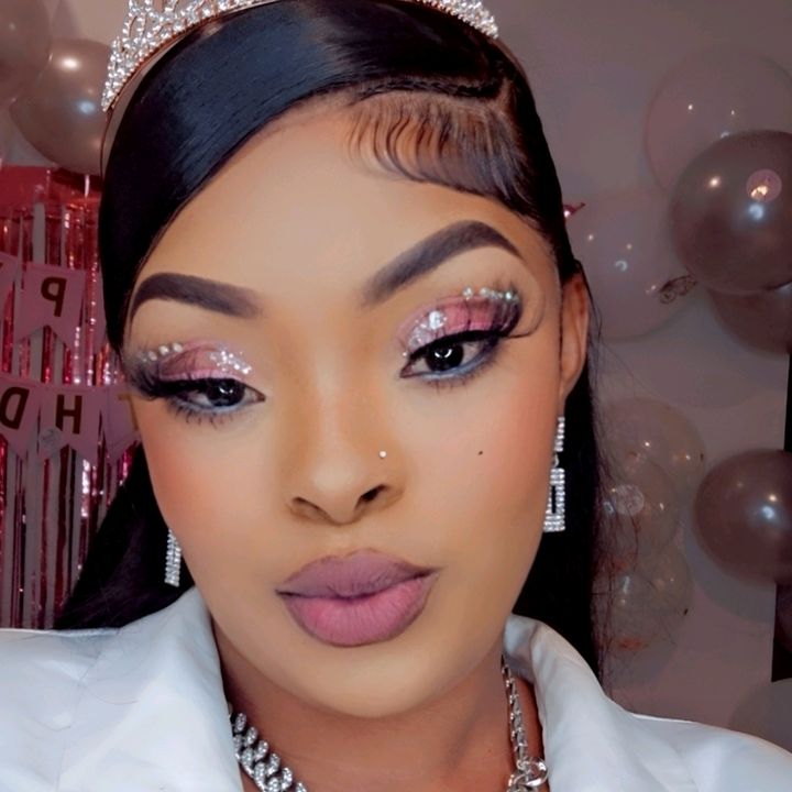 💕🦋Sasha-godbless🦋💕