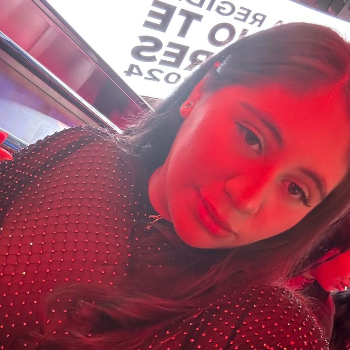 𝐌 𝐄 𝐋 𝐀 𝐍 𝐘 ✯