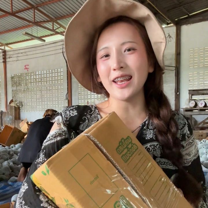 น้องปีใหม่ผลไม้ตามฤดูกาล