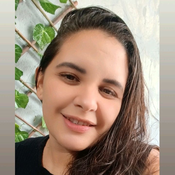 tacy magalhaes