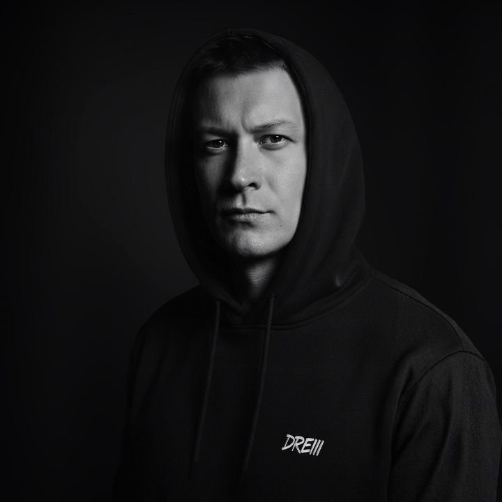 𝗗 𝗥 𝗘 𝗜 𝗜 𝗜