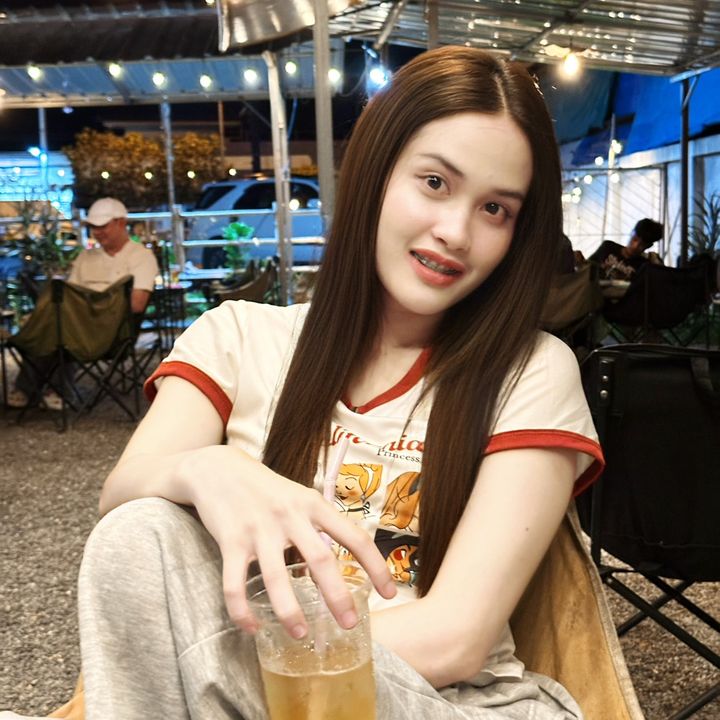 ปลาย วิชุดา