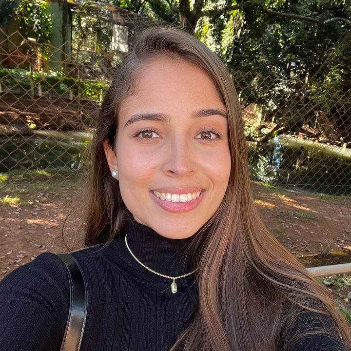 Larissa Soares