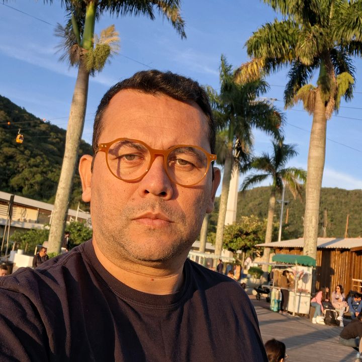 Alex Souza