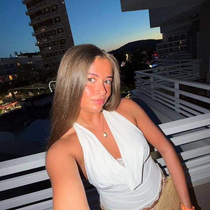amelia mitchell