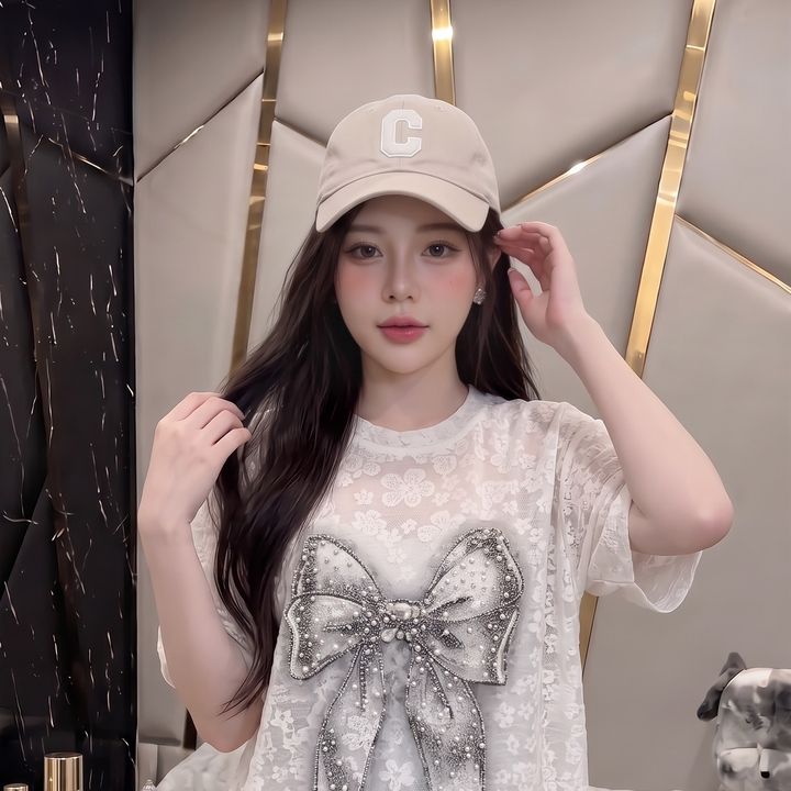 Heni Ơi.Mặc Gì..?