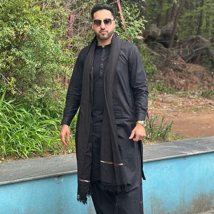 Zubair Khan Alizai 🇵🇰🇬🇧