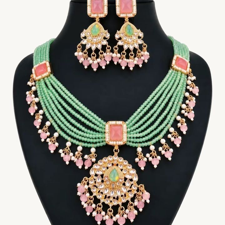 looks collection