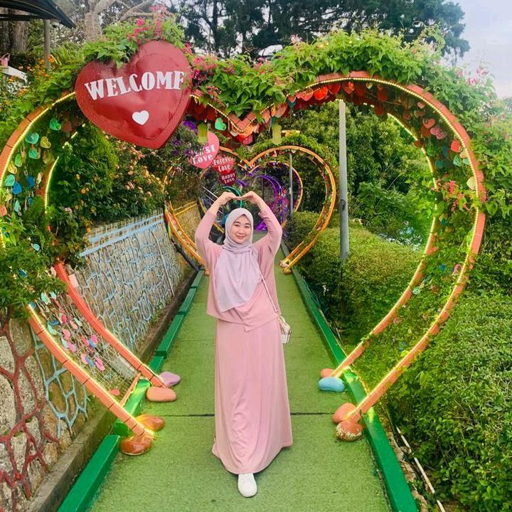 Ayeesha safia