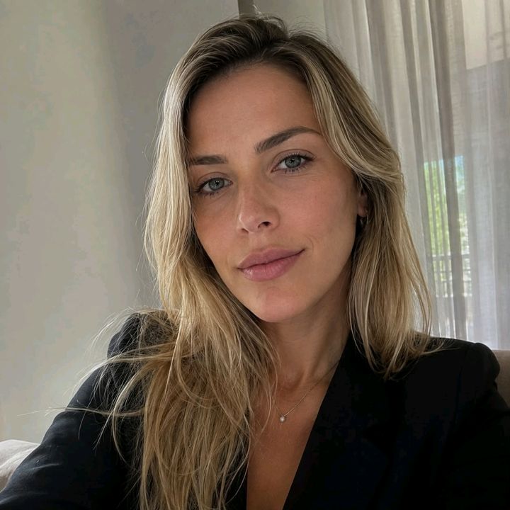 Clara Lemos