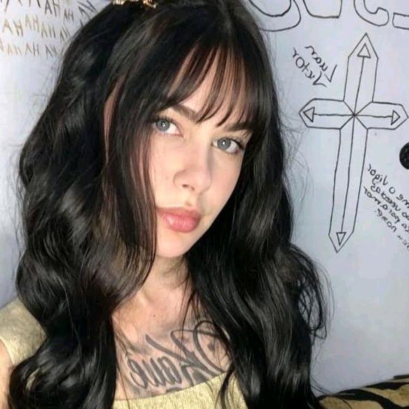 Bruna Caroline
