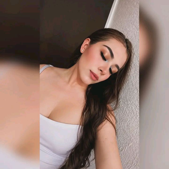 Naela Mendoza 👑👻🩷