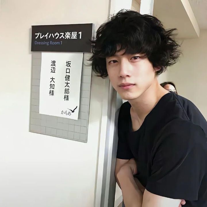 りょう|辛口すぎるレビュー