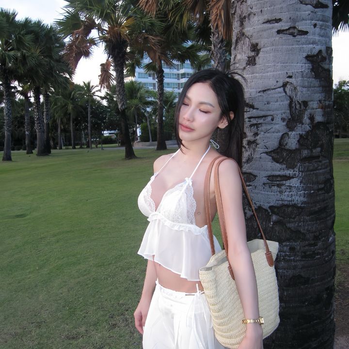 พลอยกิชอบคิตตี้