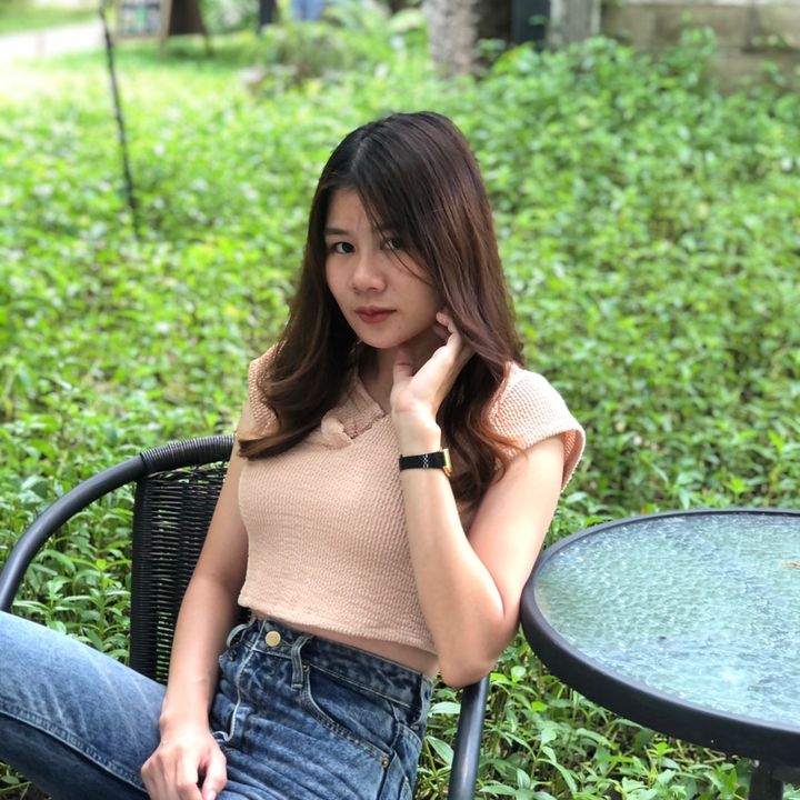 สาวยุ้ยพารีวิว