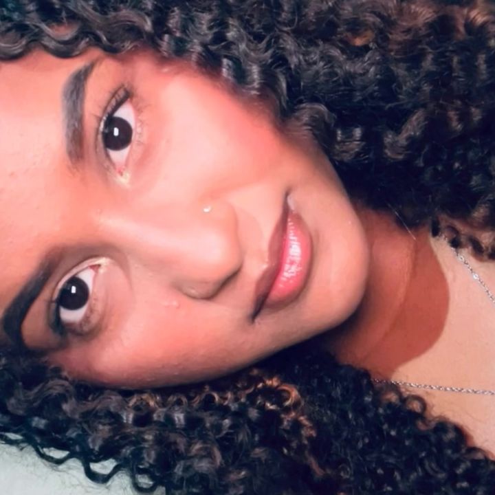 victoriacorrrea