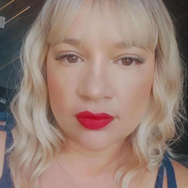 Ayla Loren Br
