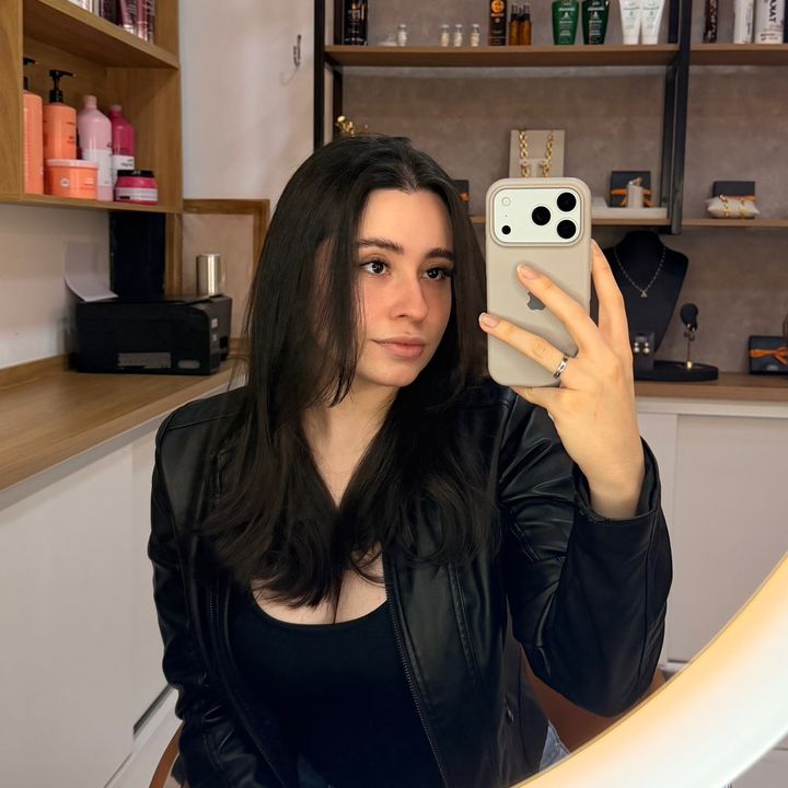 Anna Rubio | Creator