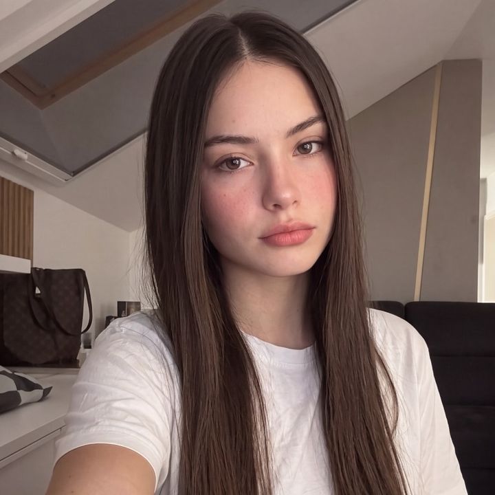 lara.cavalcantii